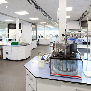 塑料加工实验室装修设计及塑料检测、原料检测上海SAREN三仁