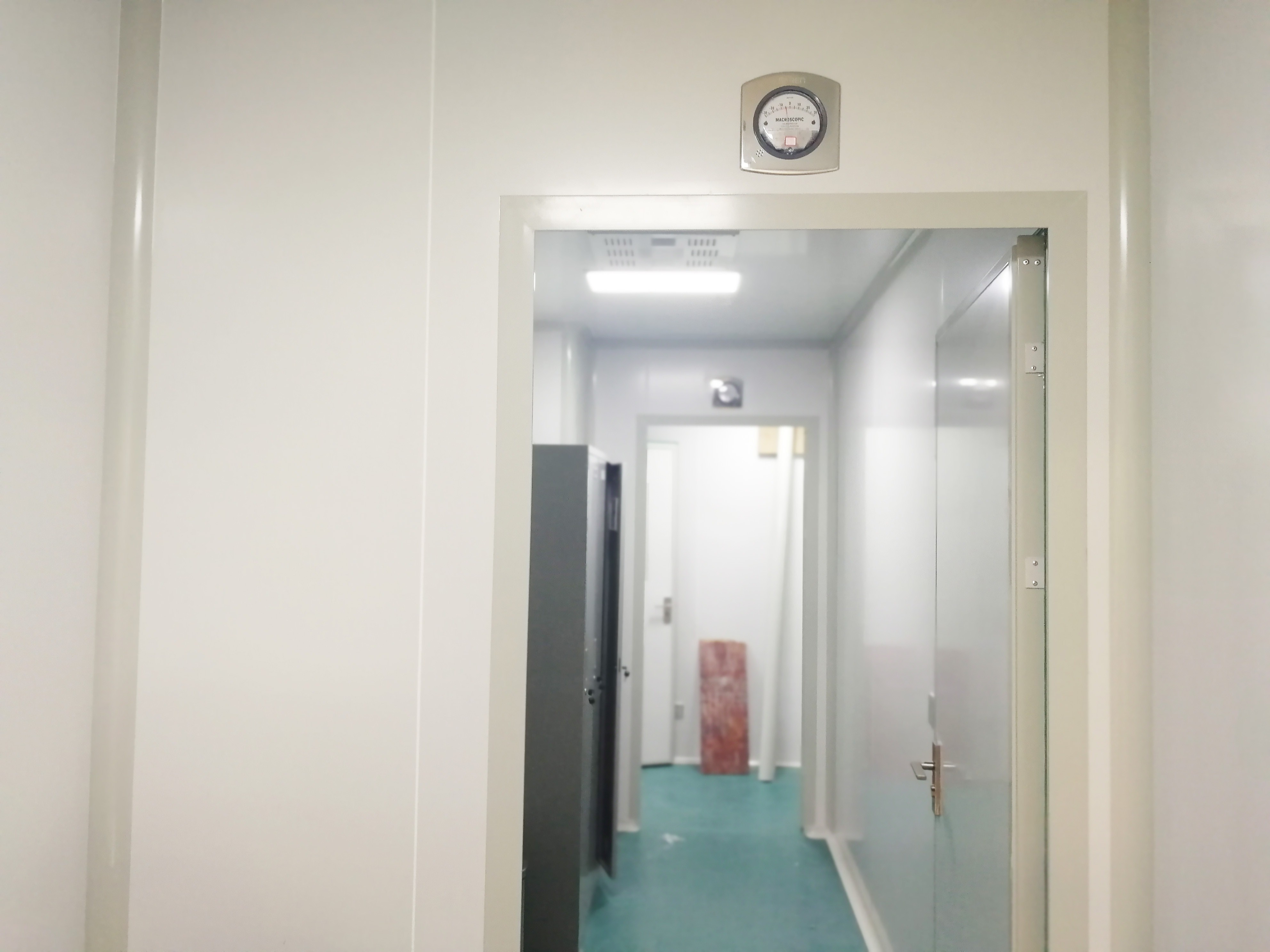 P3（生物安全三级）实验室建设要点：平面布局和污染源控制-上海实验室装修设计SAREN三仁